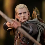 Figurka Lord of the Rings - Legolas Gallery Diorama (DiamondSelectToys)