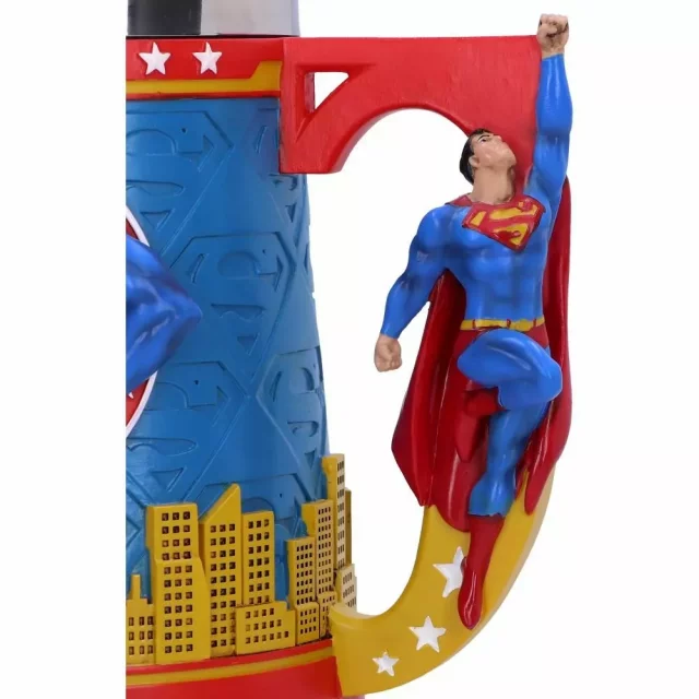 škopek superman