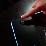 Podložka pod myš Mortal Kombat - Podložka s bezdrátovou nabíječkou a RGB podsvícením (Numskull)