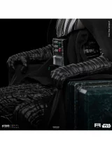 Socha Star Wars - Darth Vader on Throne Legacy Replica 1/4 (Iron Studios)