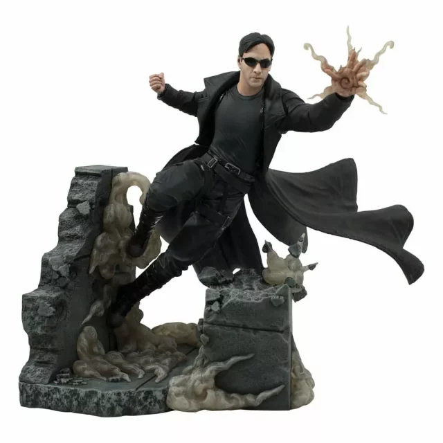 Soška The Matrix - Neo Gallery Deluxe (DiamondSelectToys)