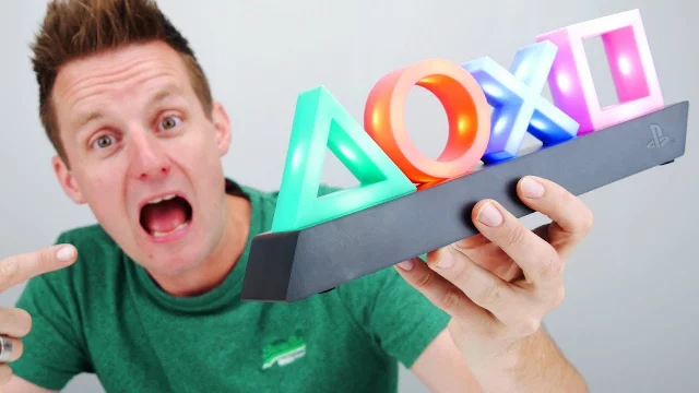 PlayStation Icons Light Unboxing | Paladone TV