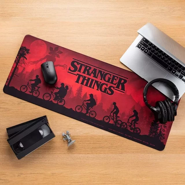 Podložka pod myš Stranger Things - Logo