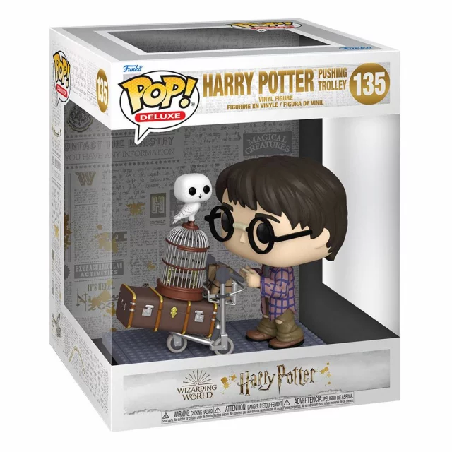 Figurka Harry Potter - Harry Potter Pushing Trolley Deluxe (Funko POP! Harry Potter 135)