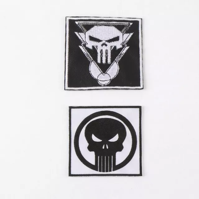 Dárková sada Marvel - Punisher (tričko, odznaky, nášivky, ponožky) (velikost M) - Nášivka