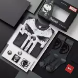 Dárková sada Marvel - Punisher (tričko, odznaky, nášivky, ponožky) (velikost M) - Nášivka